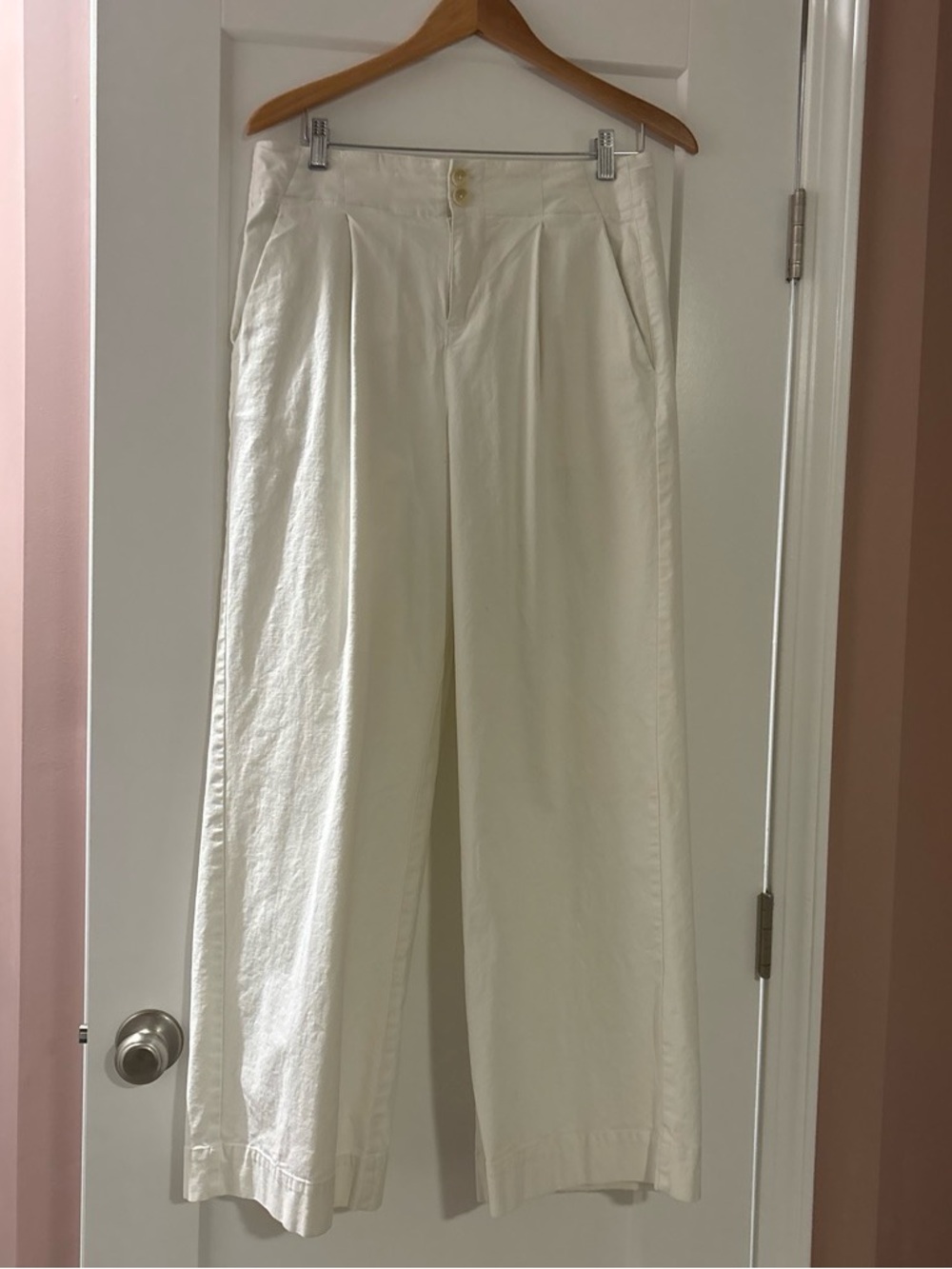 Women’s Wide-Leg Cream Pants - Classic Pleated Front